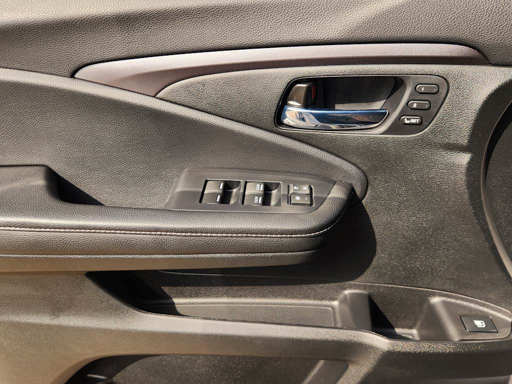 Thumbnail: 2025 Honda Ridgeline - 29