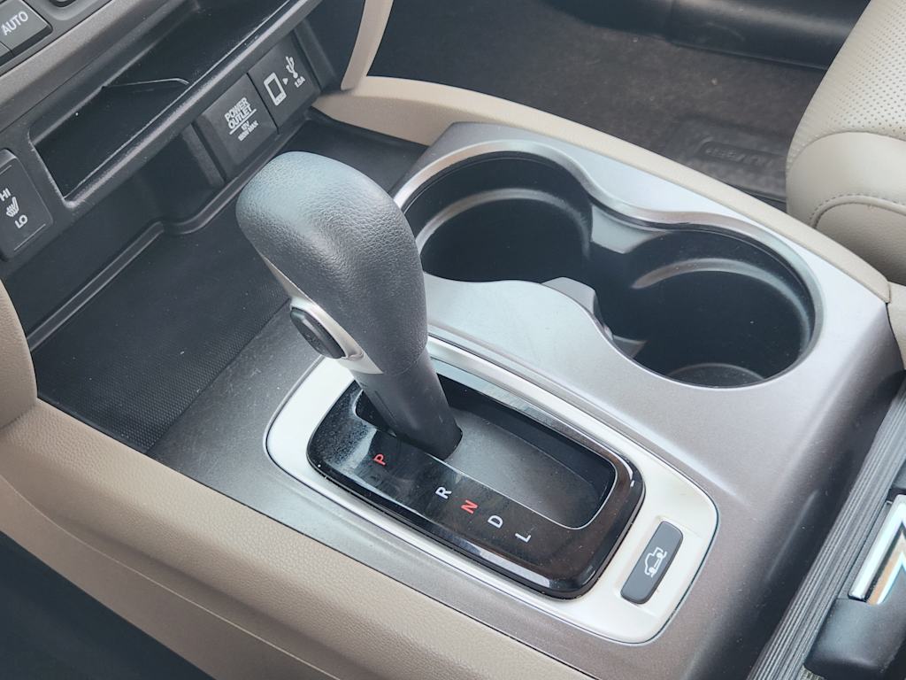 Thumbnail: 2018 Honda Ridgeline - 16