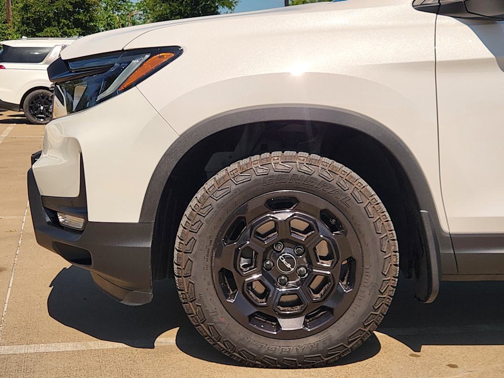 Thumbnail: 2026 Honda Ridgeline - 8