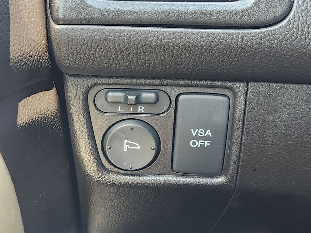 Thumbnail: 2011 Acura RDX - 27