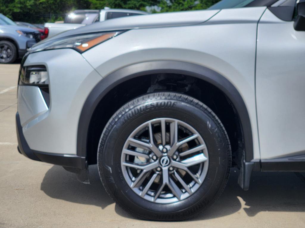 Thumbnail: 2025 Nissan Rogue - 7