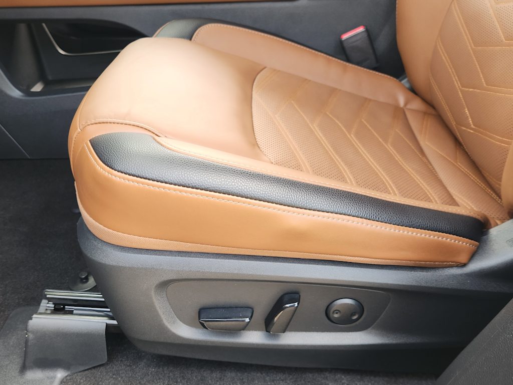 Thumbnail: 2025 Nissan Pathfinder - 29