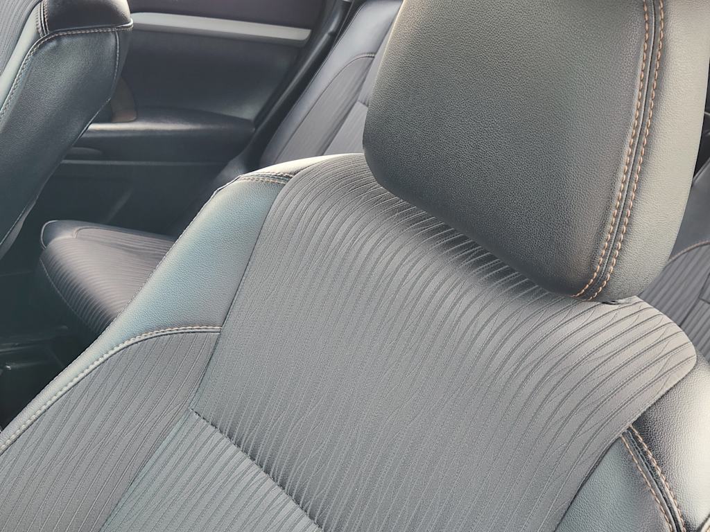 Thumbnail: 2017 Toyota Highlander - 26