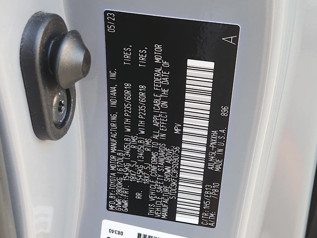 Thumbnail: 2023 Toyota Sienna - 20