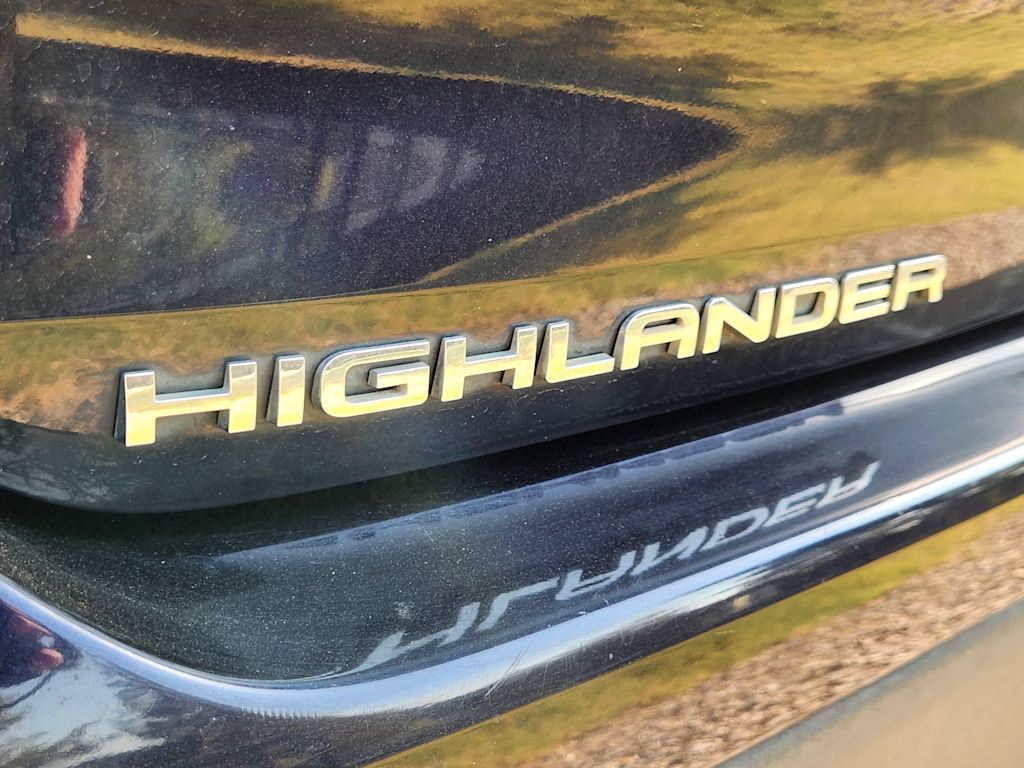 Thumbnail: 2020 Toyota Highlander - 5