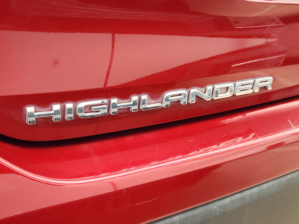 Thumbnail: 2020 Toyota Highlander - 5