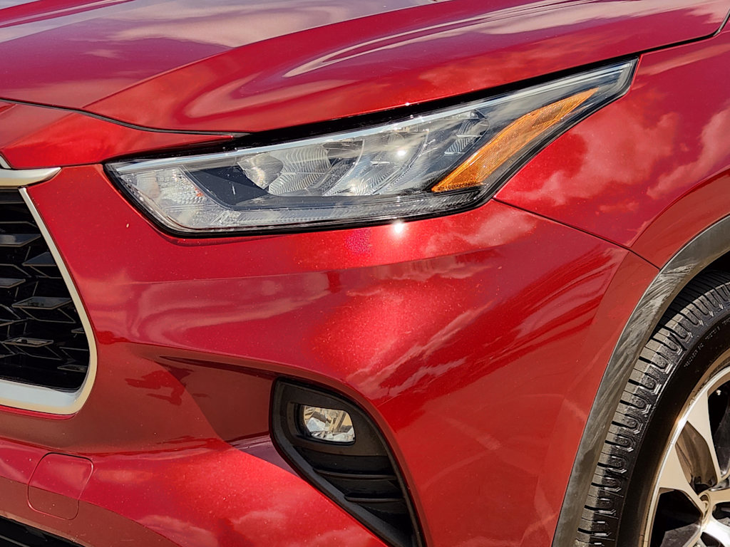 Thumbnail: 2020 Toyota Highlander - 24
