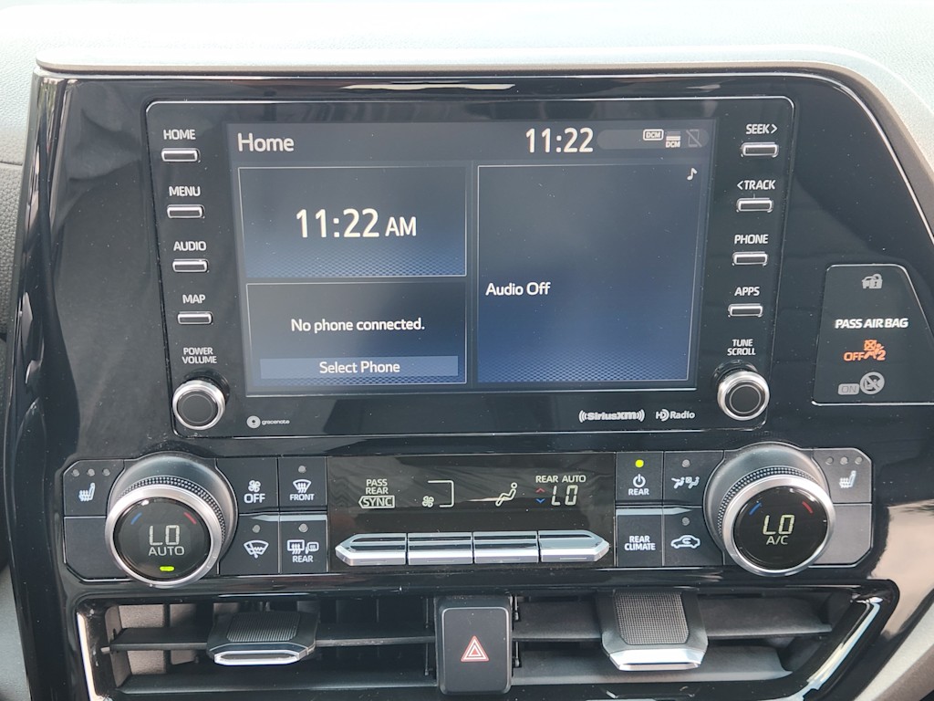 Thumbnail: 2020 Toyota Highlander - 15