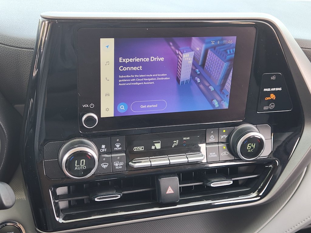 Thumbnail: 2023 Toyota Highlander - 15