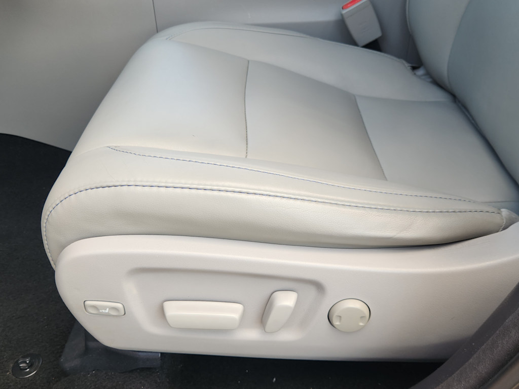 Thumbnail: 2018 Toyota Highlander - 30