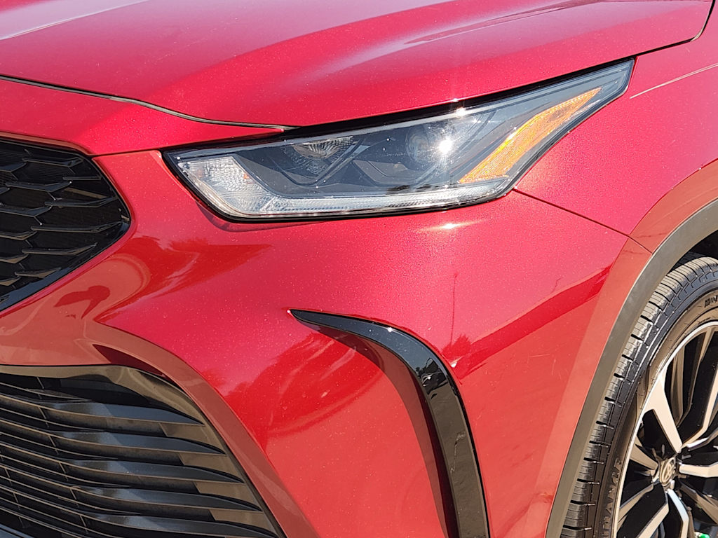 Thumbnail: 2022 Toyota Highlander - 24
