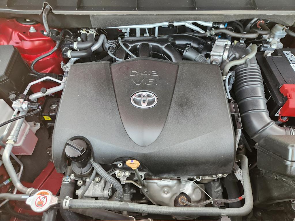 Thumbnail: 2022 Toyota Highlander - 9