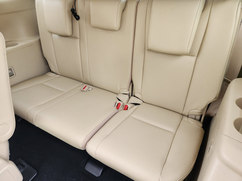 Thumbnail: 2019 Toyota Highlander - 21
