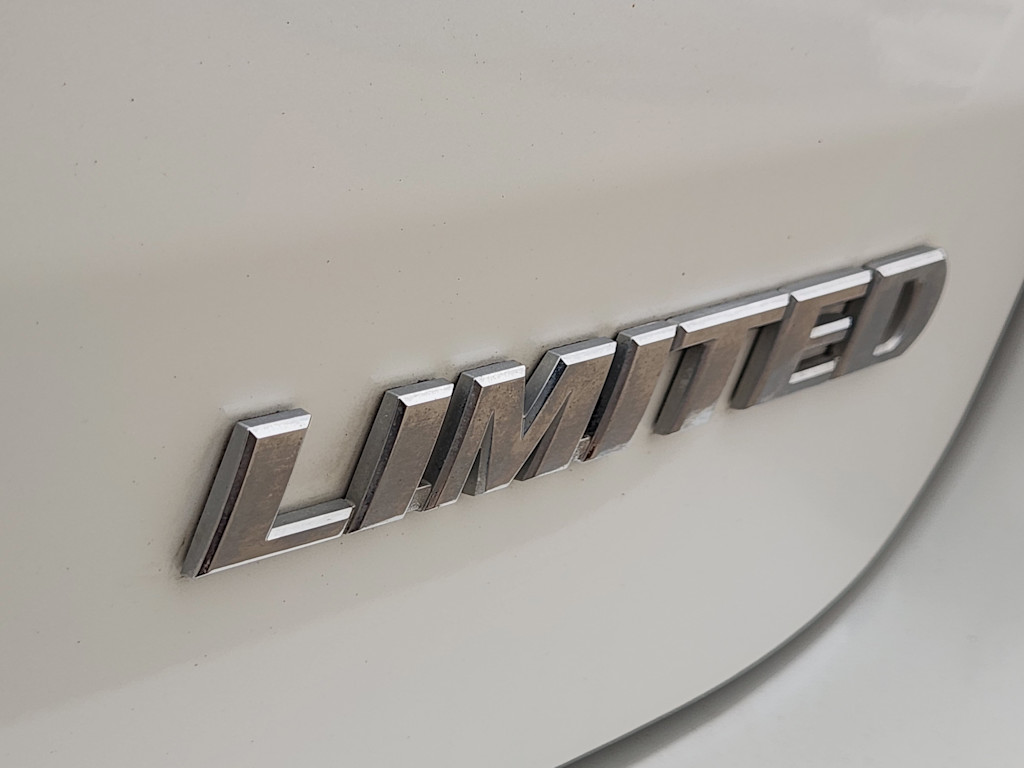 Thumbnail: 2019 Toyota Highlander - 7