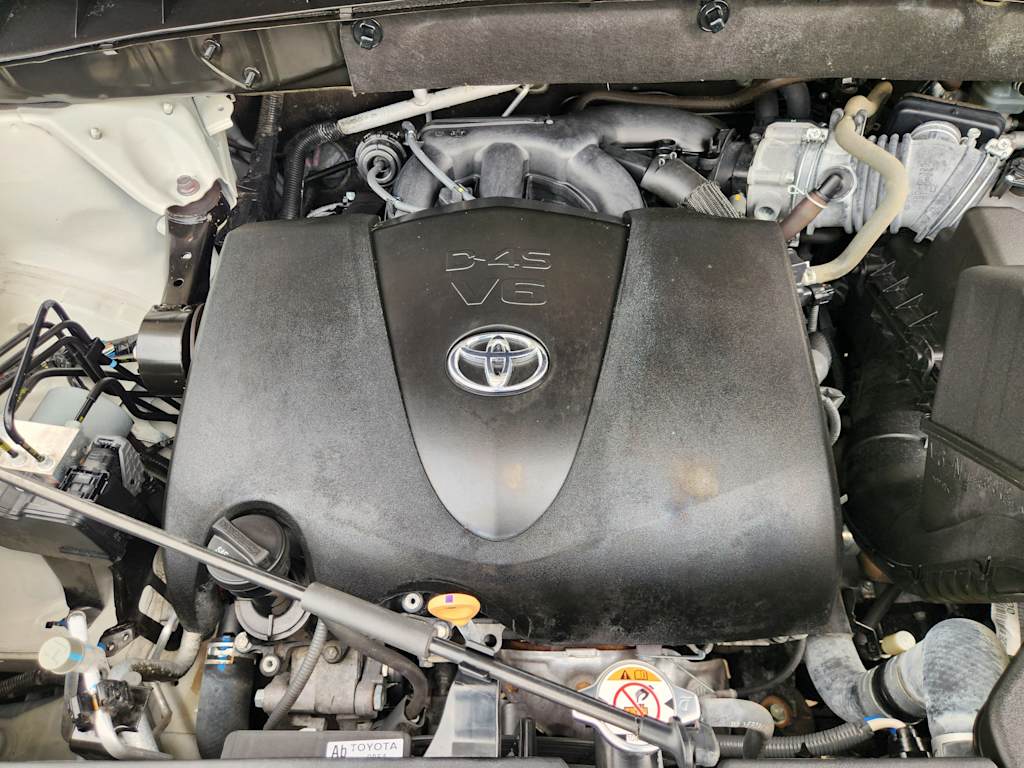Thumbnail: 2019 Toyota Highlander - 9