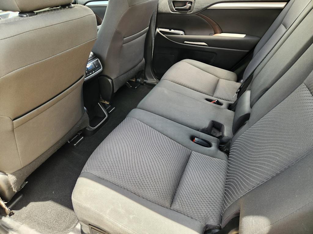 Thumbnail: 2019 Toyota Highlander - 13