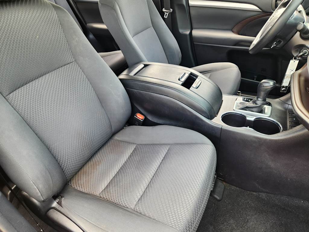 Thumbnail: 2019 Toyota Highlander - 12