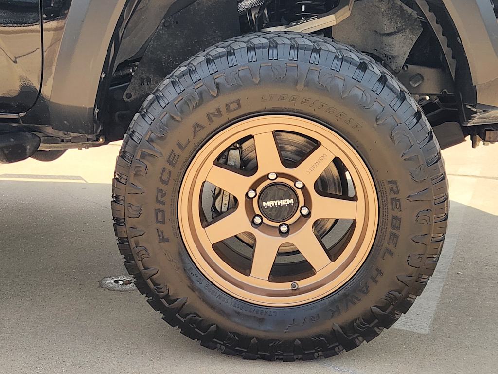 Thumbnail: 2021 Toyota Tacoma - 22