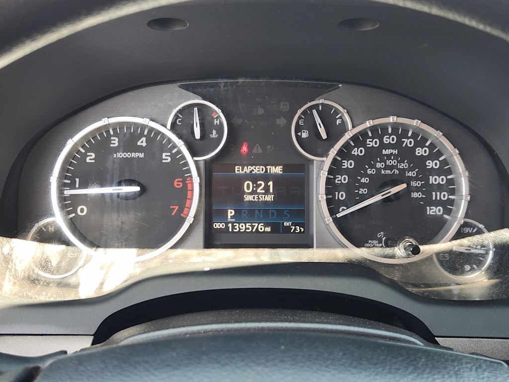 Thumbnail: 2015 Toyota Tundra - 17