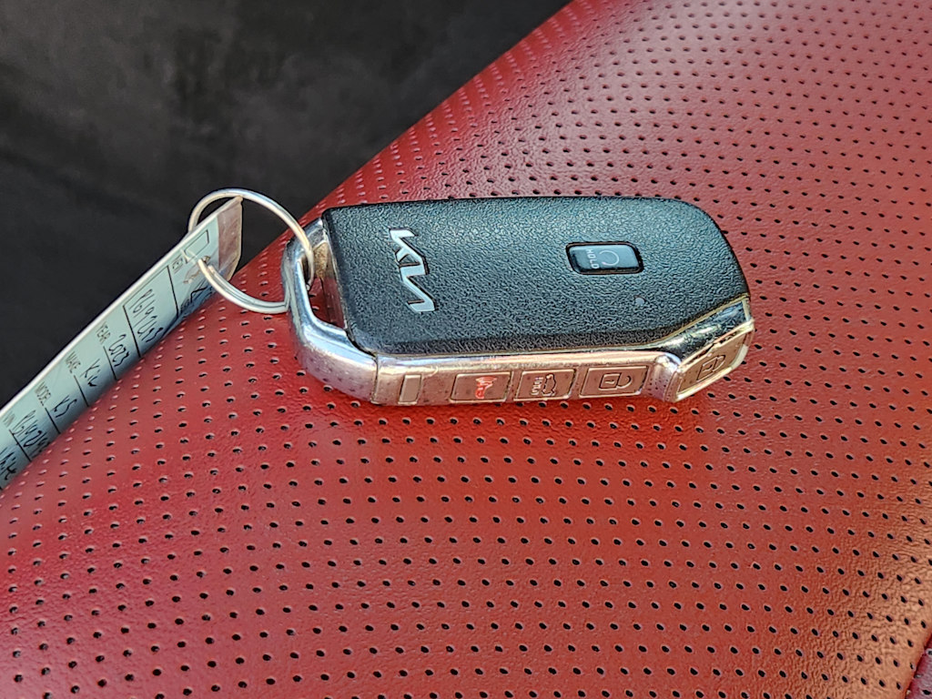 Thumbnail: 2023 Kia K5 - 18