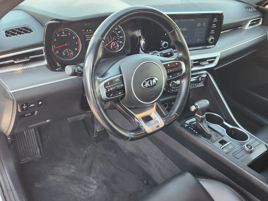 Thumbnail: 2021 Kia K5 - 2