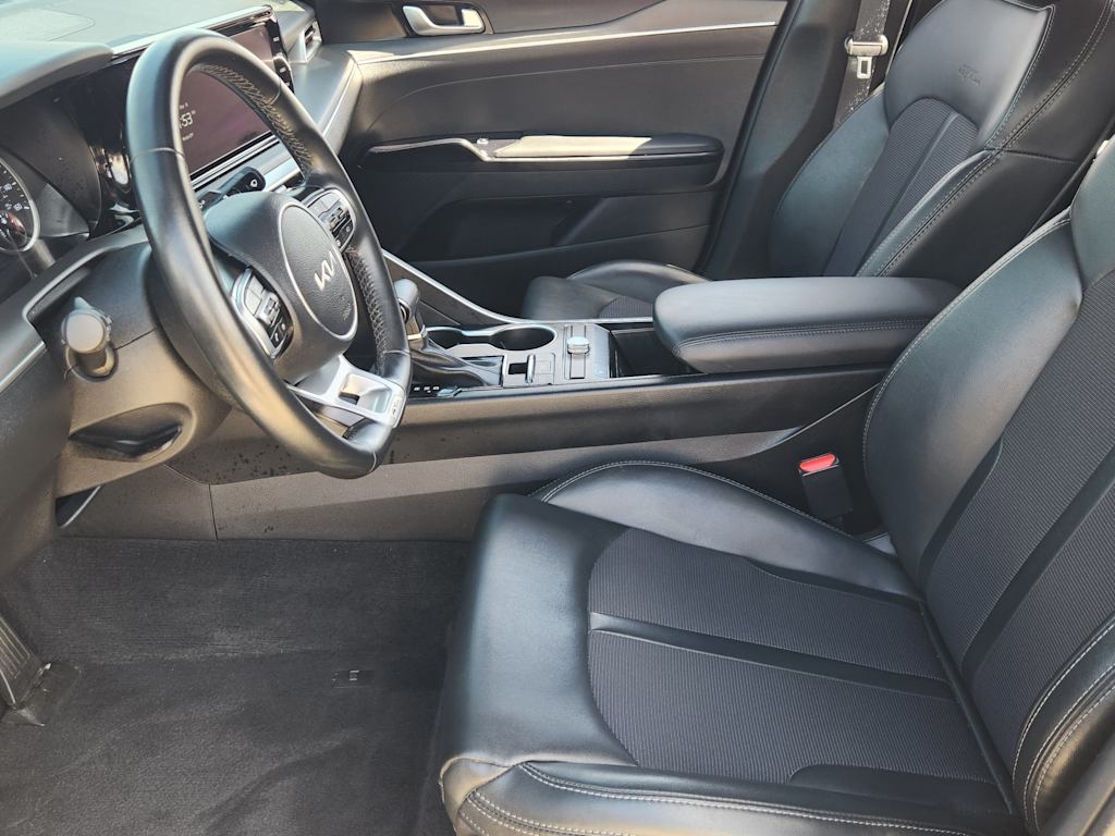 2023 Kia K5 GT-Line 11