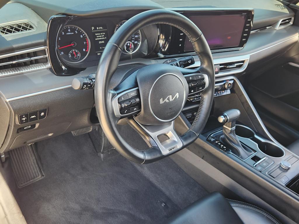 2023 Kia K5 GT-Line 2