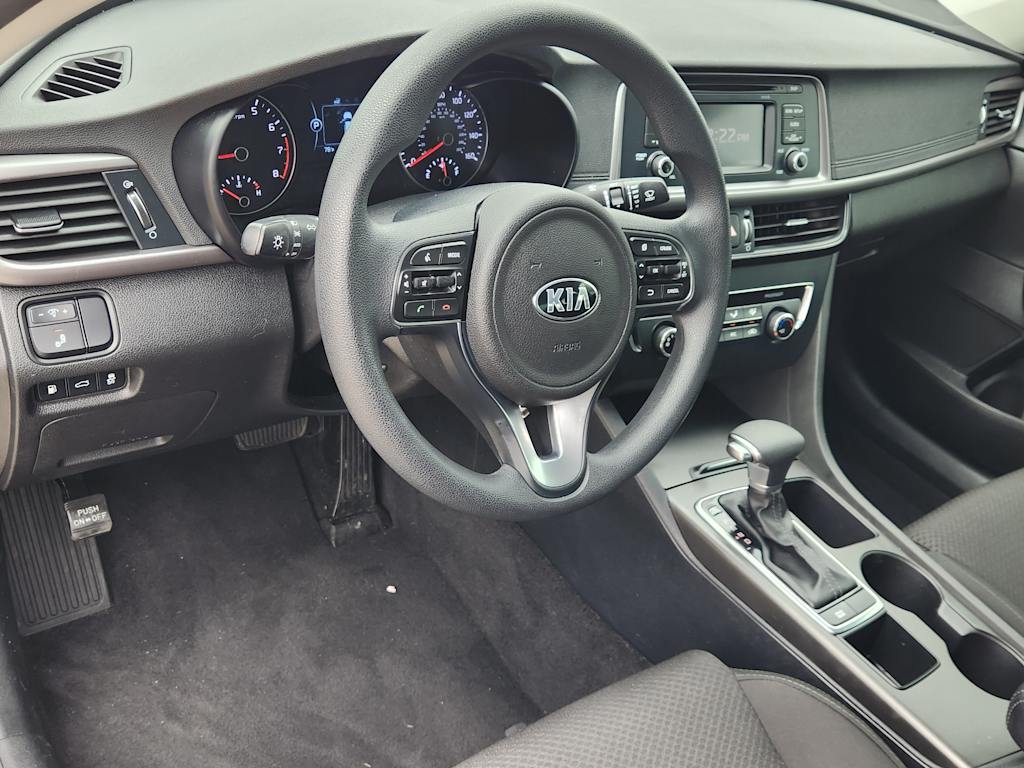 Thumbnail: 2016 Kia Optima - 2