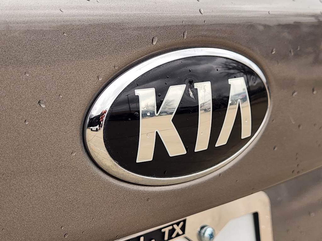 Thumbnail: 2016 Kia Optima - 7