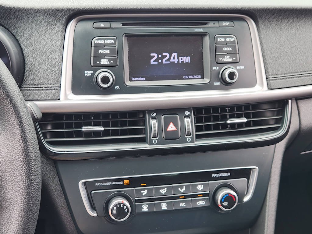 Thumbnail: 2016 Kia Optima - 15