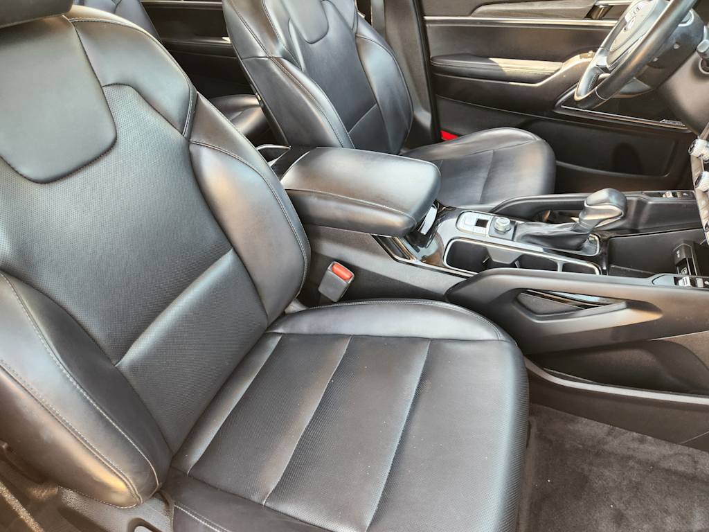 Thumbnail: 2020 Kia Telluride - 12