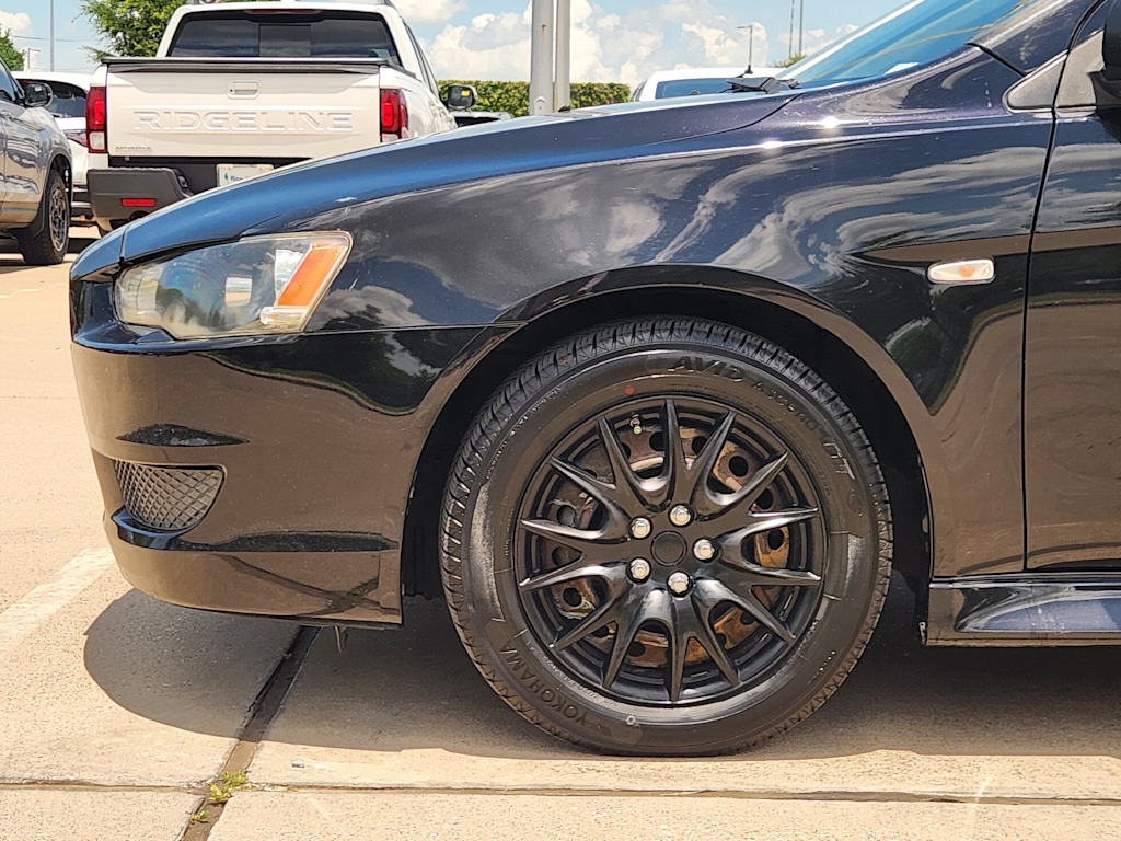 Thumbnail: 2011 Mitsubishi Lancer - 21