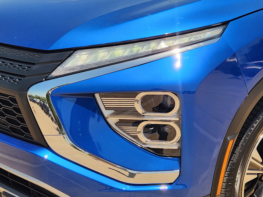 Thumbnail: 2022 Mitsubishi Eclipse Cross - 23