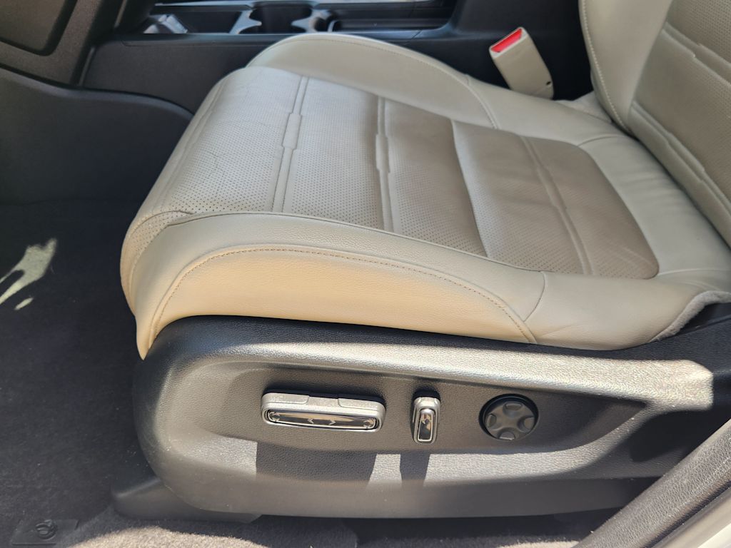 Thumbnail: 2019 Honda CR-V - 30