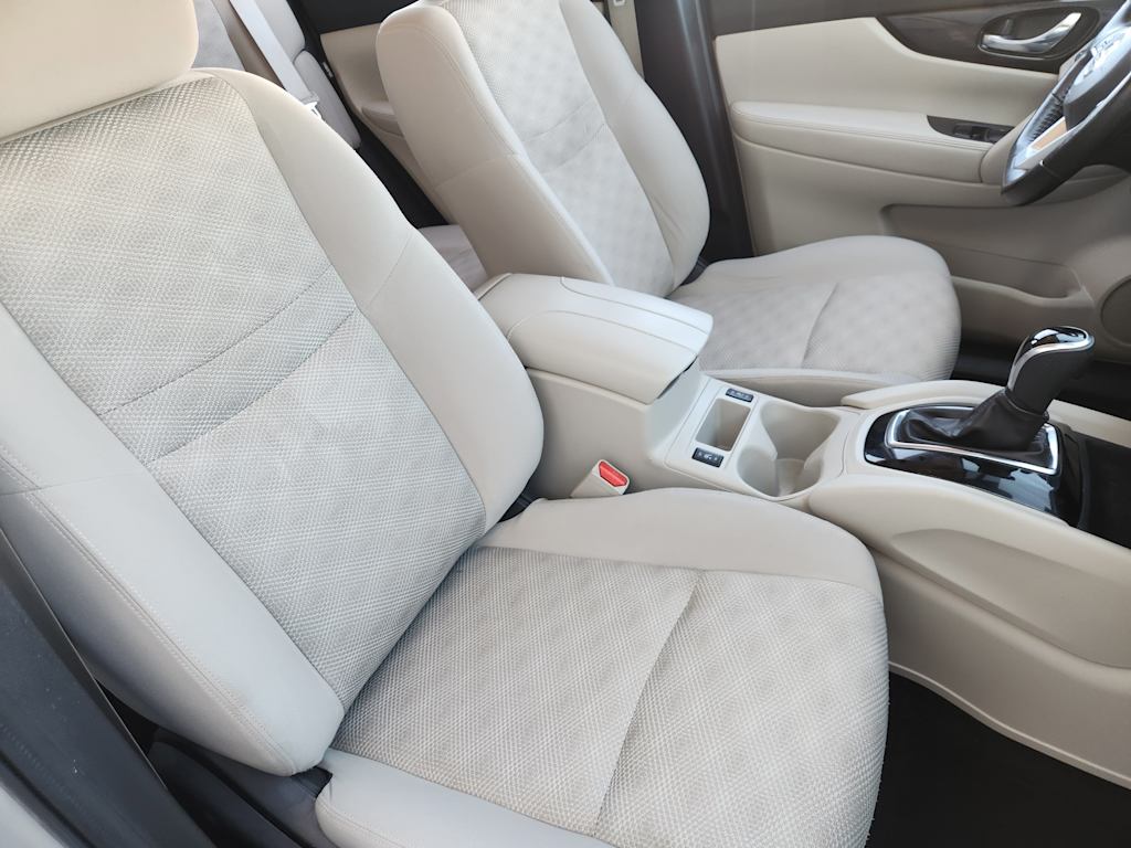 Thumbnail: 2022 Nissan Rogue Sport - 12