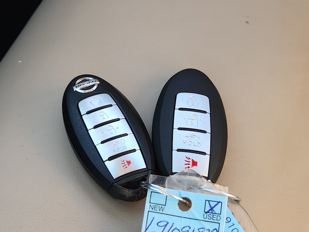 Thumbnail: 2020 Nissan Armada - 18