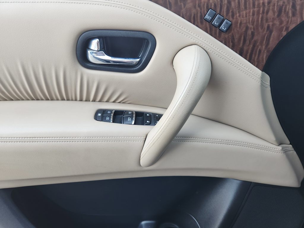 Thumbnail: 2020 Nissan Armada - 28