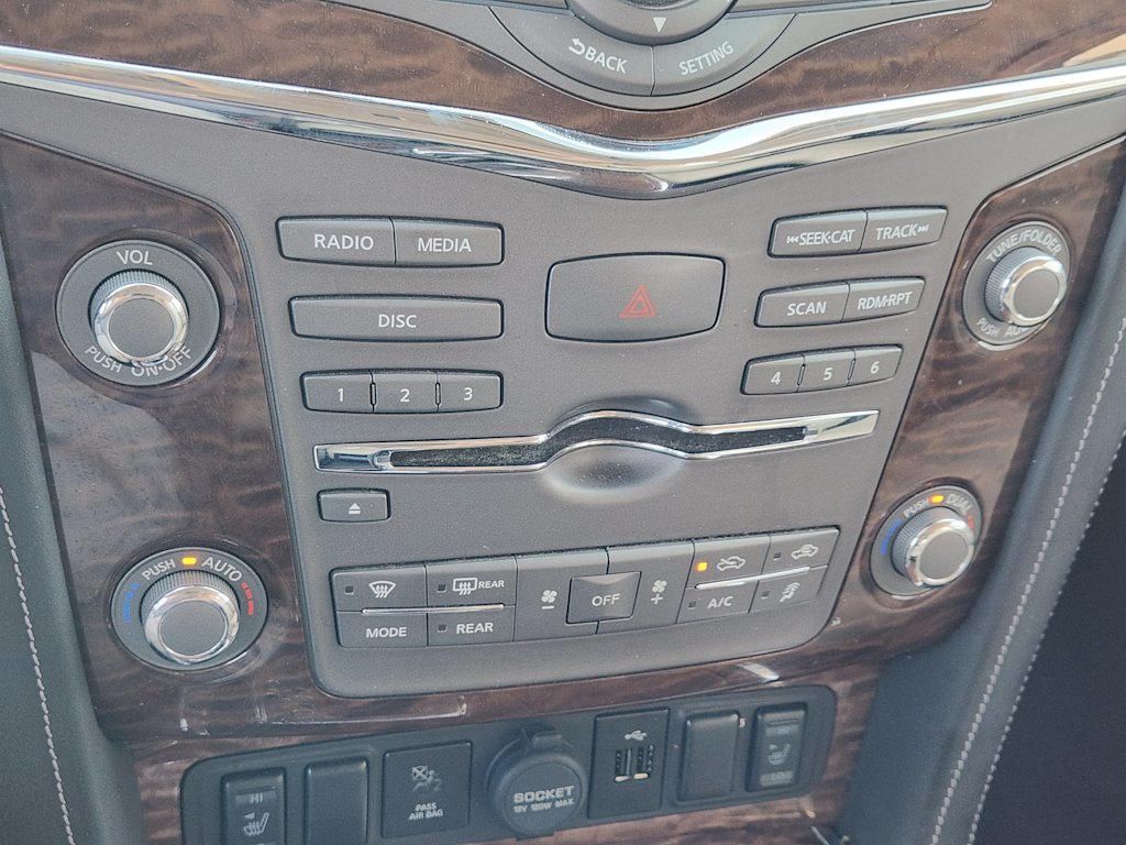 Thumbnail: 2020 Nissan Armada - 25