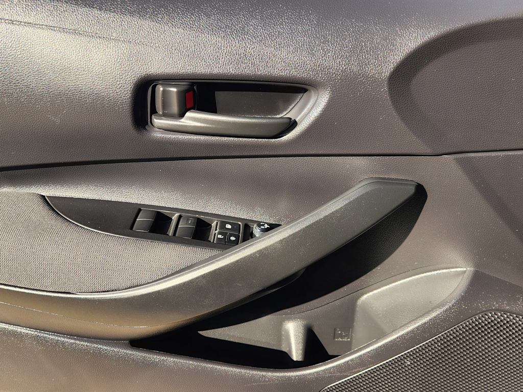 Thumbnail: 2022 Toyota Corolla - 29