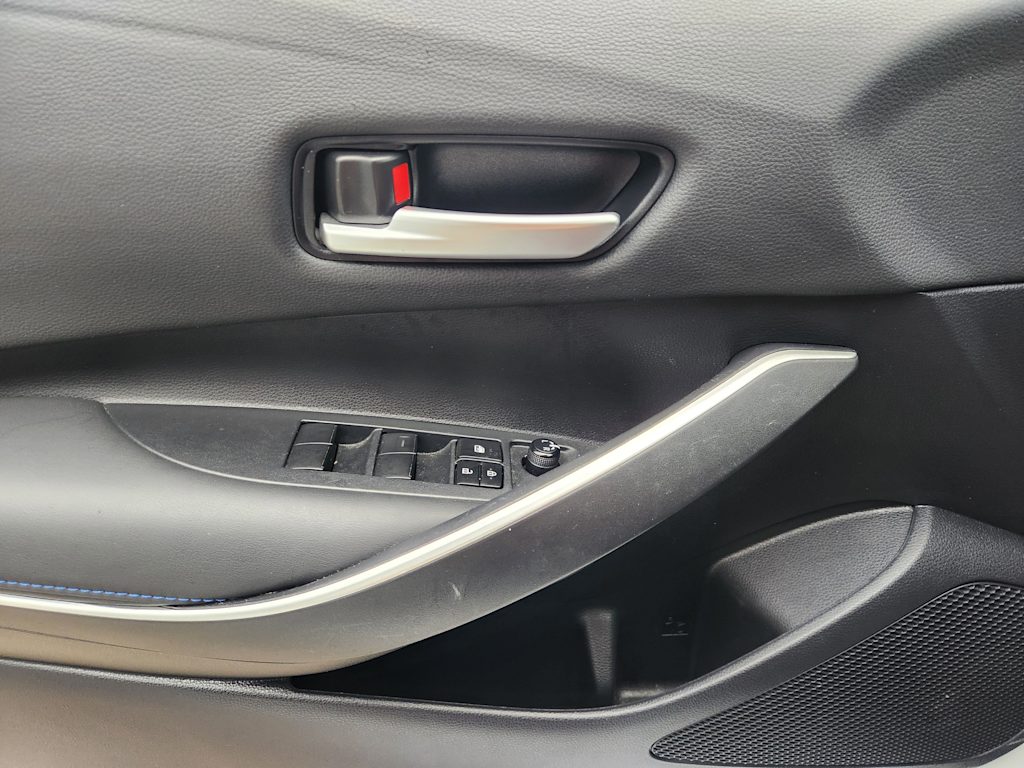 Thumbnail: 2021 Toyota Corolla - 29