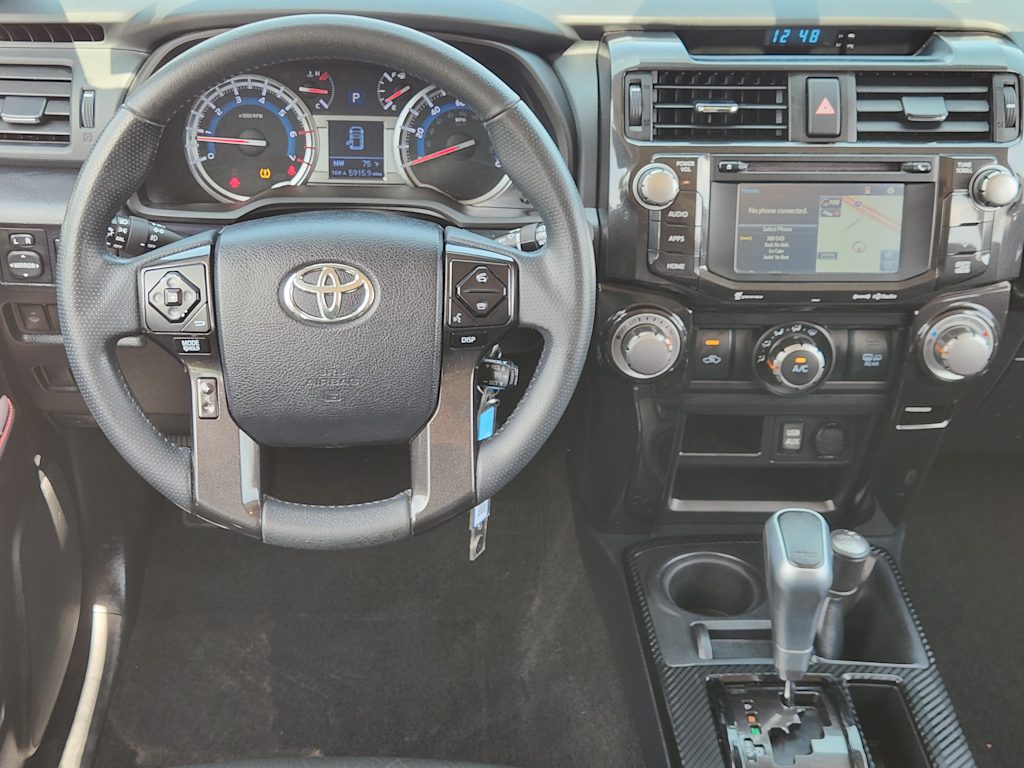 Thumbnail: 2018 Toyota 4Runner - 13