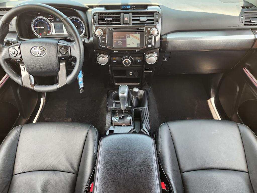 Thumbnail: 2018 Toyota 4Runner - 9