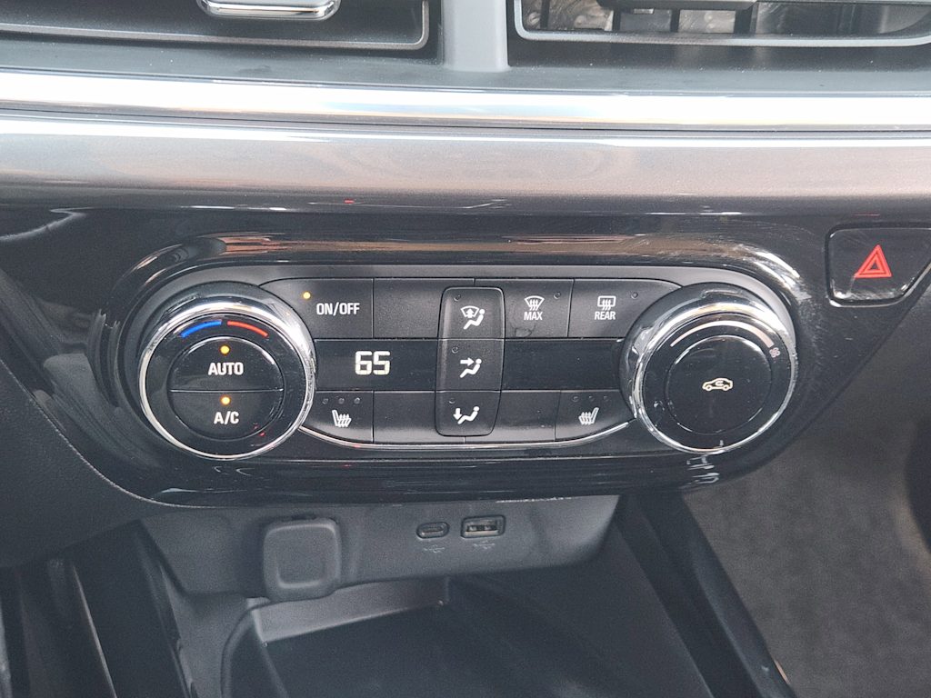 Thumbnail: 2025 Chevrolet Trax - 26