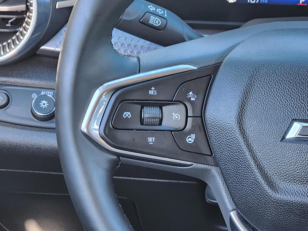 Thumbnail: 2025 Chevrolet Trax - 33