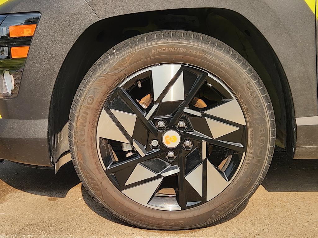 Thumbnail: 2024 Hyundai Kona - 4