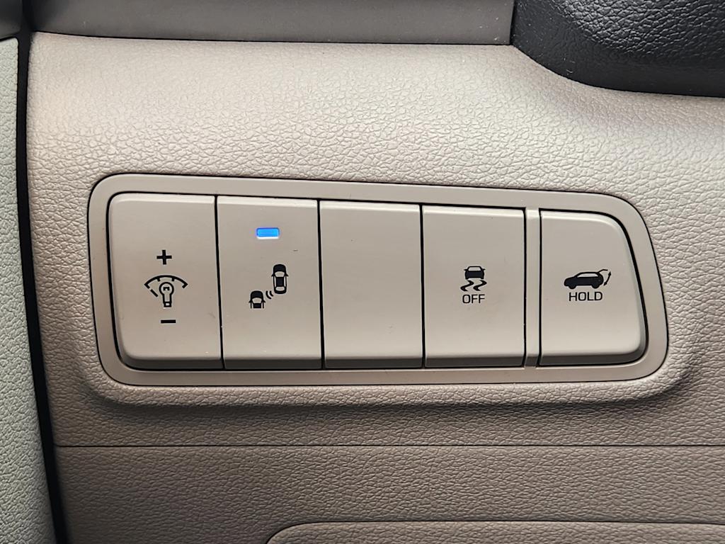 Thumbnail: 2016 Hyundai Tucson - 27