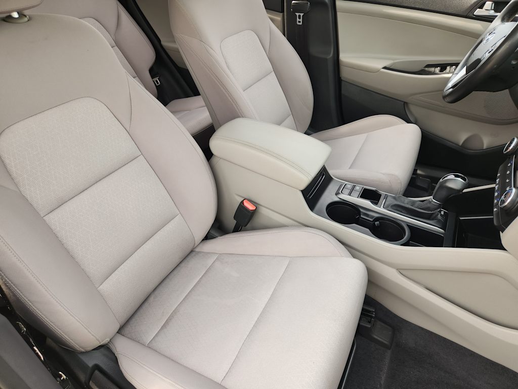 Thumbnail: 2016 Hyundai Tucson - 12