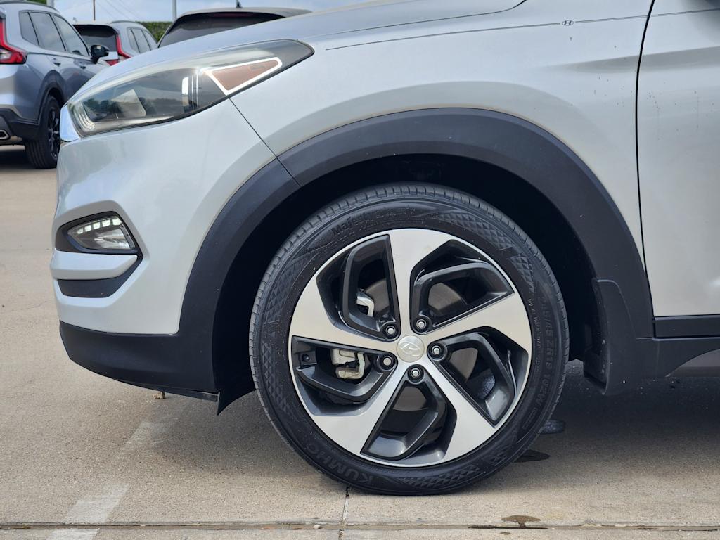 Thumbnail: 2016 Hyundai Tucson - 8