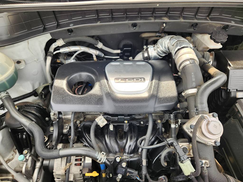 Thumbnail: 2016 Hyundai Tucson - 9