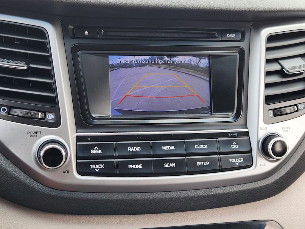 Thumbnail: 2016 Hyundai Tucson - 25